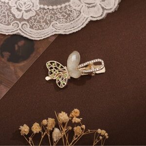 New Butterfly Hair Clip